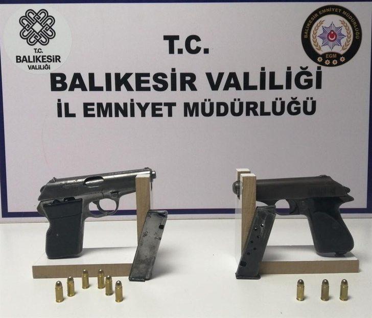 Balıkesir’de polis ve jandarmadan ’Huzur’ operasyonları G2