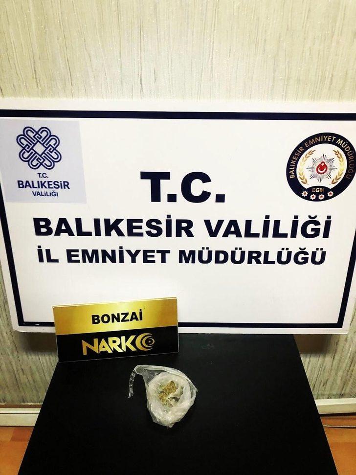 Balıkesir’de polis ve jandarmadan ’Huzur’ operasyonları G4