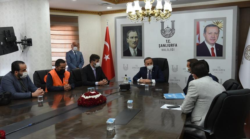 Barış Pınarı Harekatı bölgesindeki Tel Abyad'da bir ilkokulun onarımı için protokol imzalandı