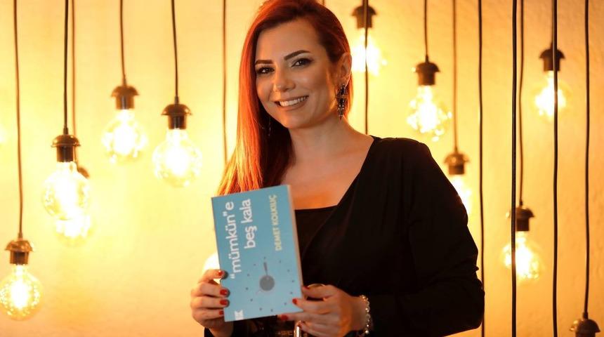 Kişisel gelişim uzmanından rehber olacak kitap: "M&uuml;mk&uuml;ne beş kala"