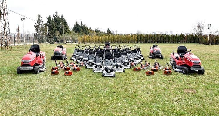 Tepebaşı’ndaki park ve bahçelere araç desteği G5