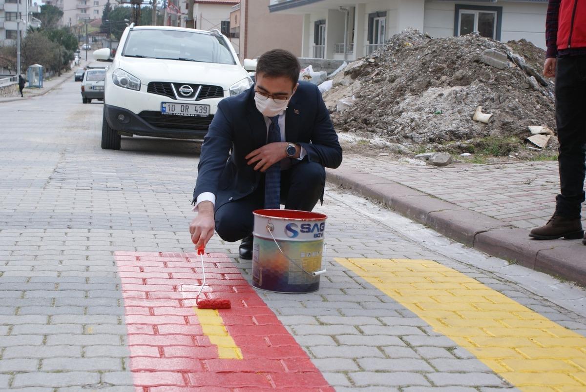 Manyas&rsquo;ta" &ouml;ncelik hayatın, &ouml;ncelik yayanın" etkinliği