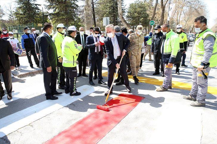Gaziantep, Şanlıurfa, Kahramanmaraş, Malatya, Adıyaman ve Kilis'te "Yaya Önceliği Kırmızı Çizgimizdir" etkinliği G4