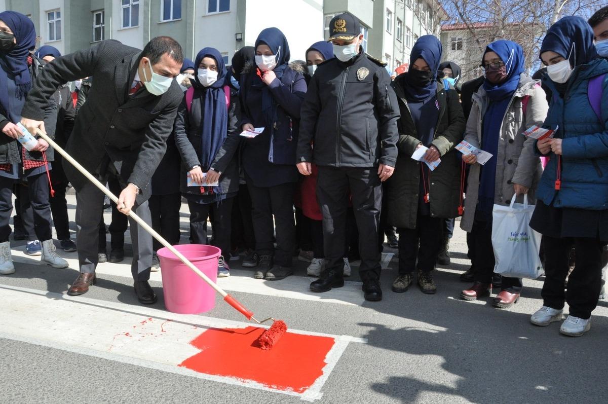 Kars&rsquo;ta  &rsquo;kırmızı &ccedil;izgi&rsquo; uygulaması