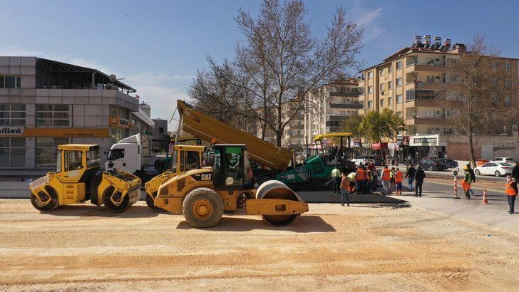 Hastaneler bölgesinde asfaltlama çalışması G3