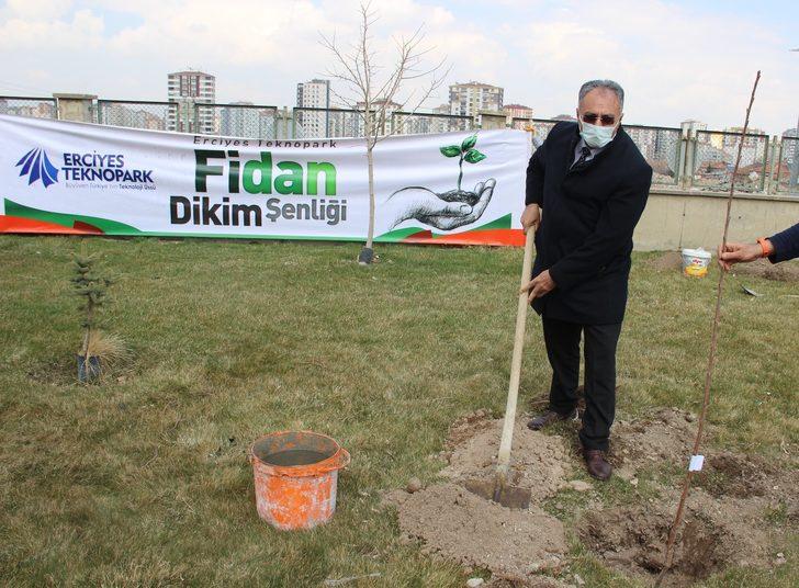 Orman Haftasında Erciyes Teknopark’da fidanlar toprakla buluştu G1