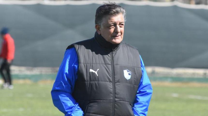 Yılmaz Vural ilk antrenmanına çıktı