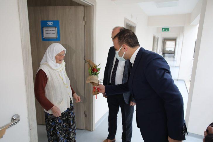 Başkan Kibar’dan huzurevi sakinlerine ziyaret G4