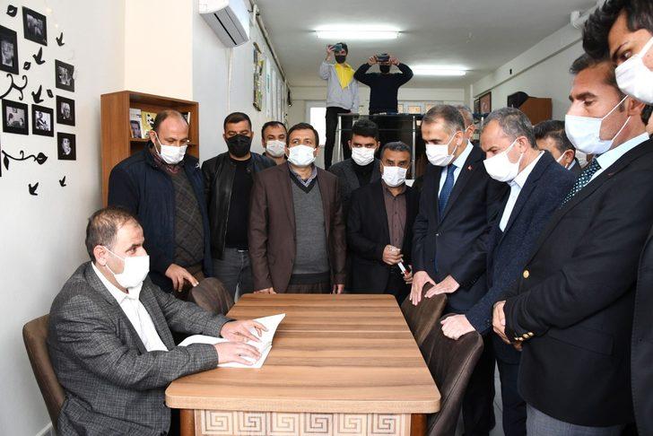 Görme engelliler için sesli kitap kafe açıldı G1