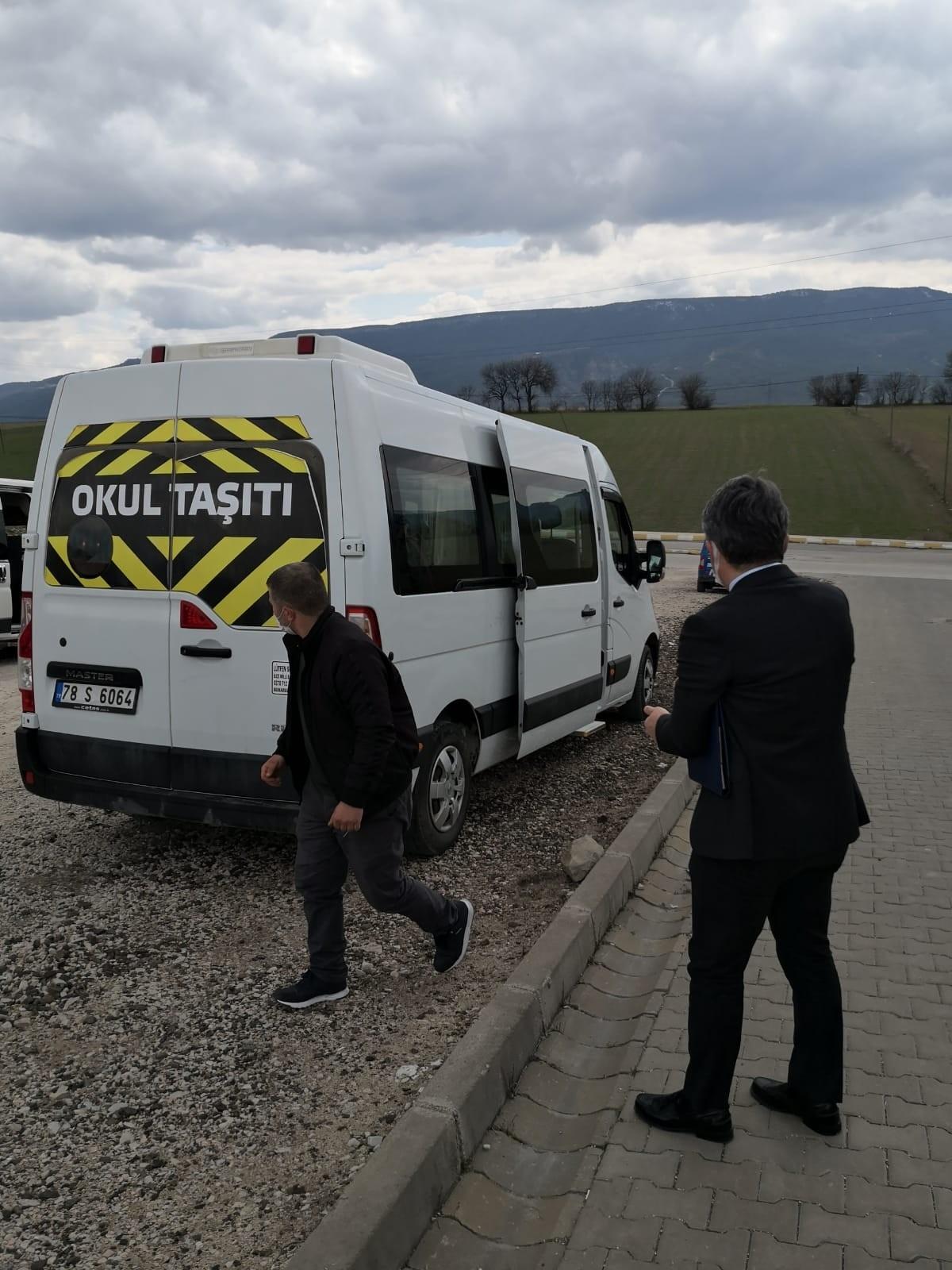 Safranbolu&rsquo;da okul servis ara&ccedil;ları denetlendi