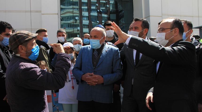 Vali Erkaya Yırık,&rdquo;Salgınla ancak hep birlikte hareket ederek başa &ccedil;ıkabiliriz&rdquo;