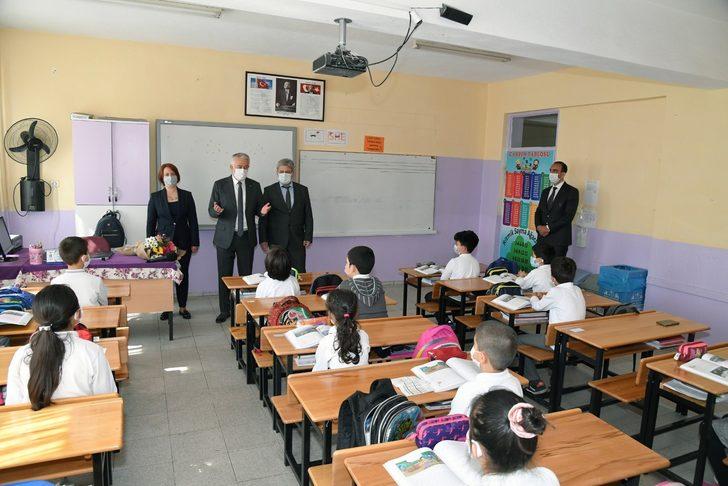 Minik Çınar mesaj gönderdi, Başkan Başdeğirmen yerel yönetimleri anlattı G2