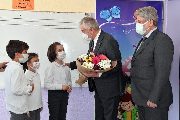 Minik Çınar mesaj gönderdi, Başkan Başdeğirmen yerel yönetimleri anlattı G4