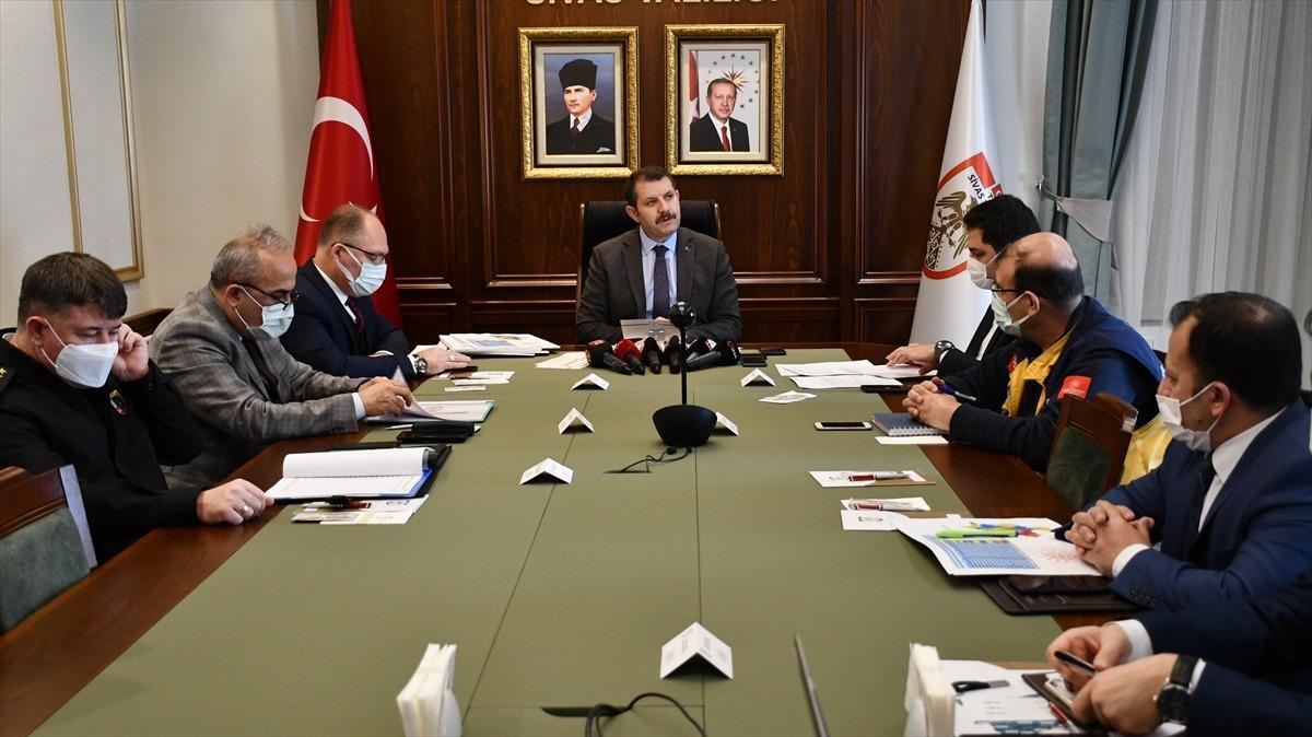 Sivas'ta Kovid-19 vakalarının y&uuml;zde 40'ını ev hanımları oluşturuyor