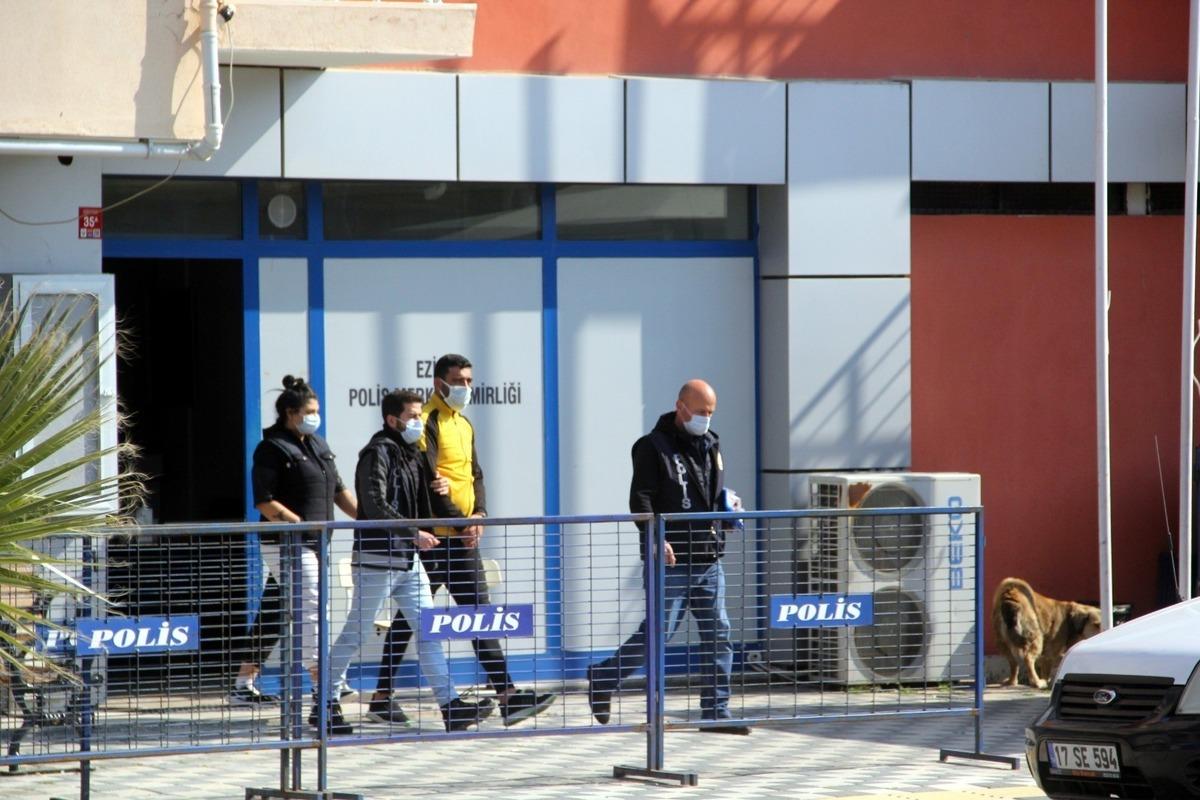Ezine&rsquo;de uyuşturucu operasyonu: 2 g&ouml;zaltı
