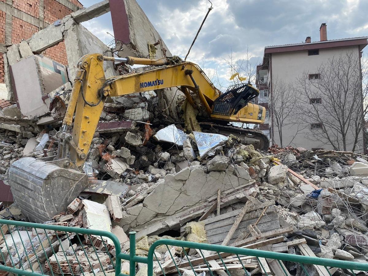 Yıkım faciaya d&ouml;n&uuml;şt&uuml;