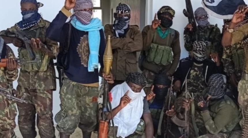 IŞİD kabusu geri mi dönüyor? Bir kasabayı ele geçirdiler