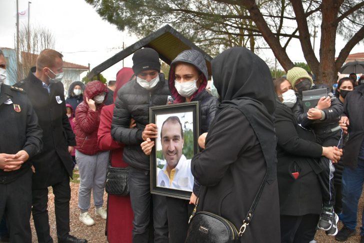Kazada hayatını kaybeden ambulans sürücüsü Tezcan Tekin defnedildi G1