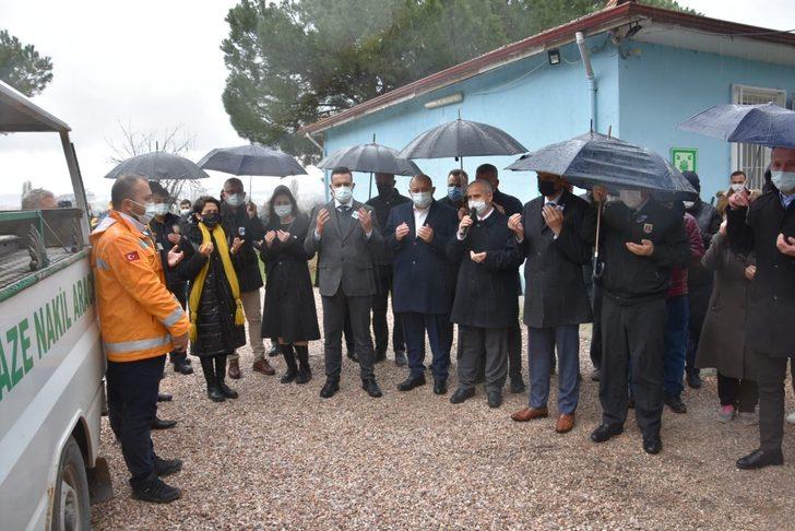 Kazada hayatını kaybeden ambulans sürücüsü Tezcan Tekin defnedildi G2