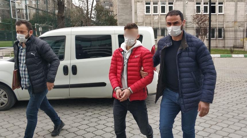 Samsun&rsquo;da bir kişiyi bı&ccedil;aklayan gen&ccedil; tutuklandı