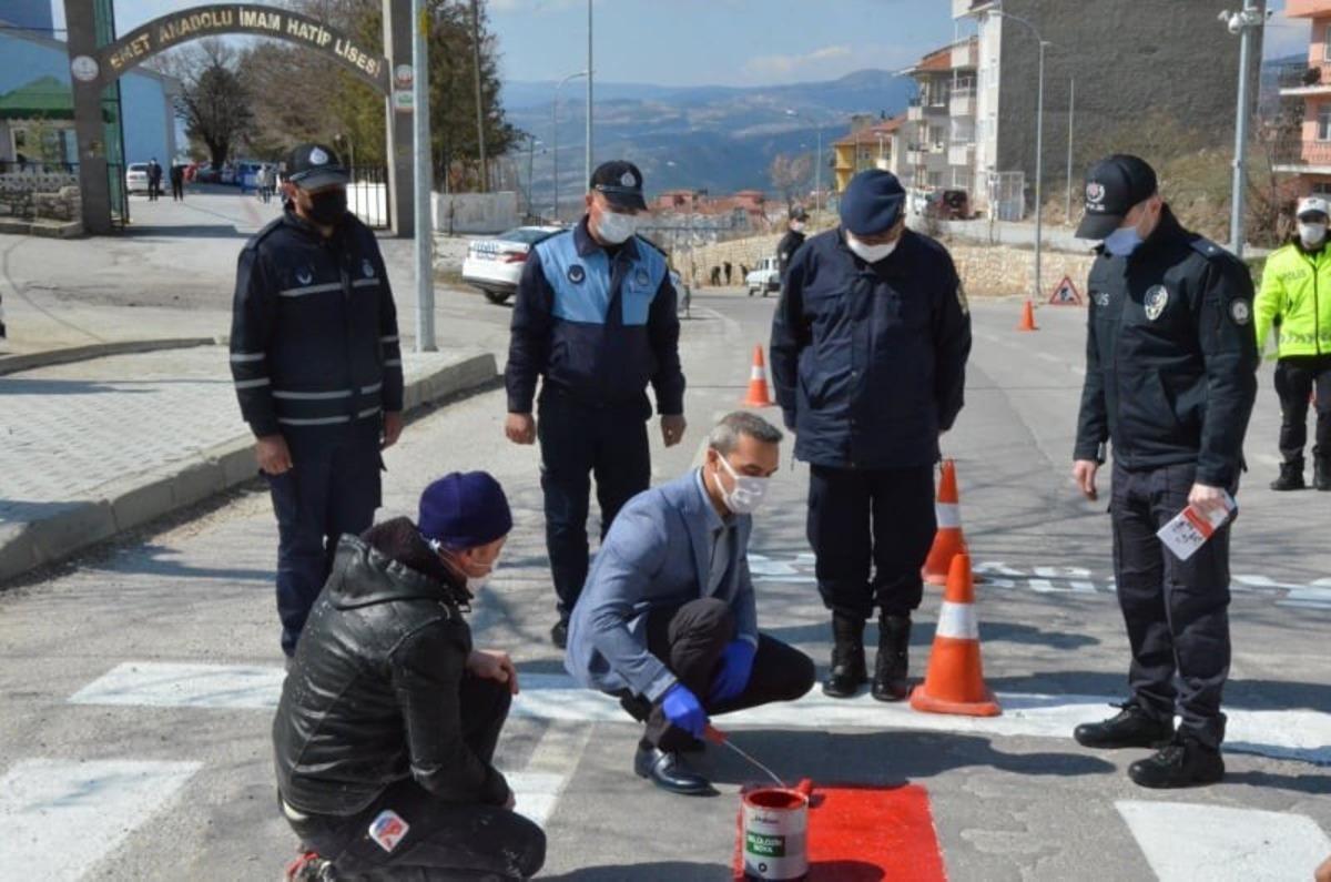 Emet&rsquo;te kırmızı &ccedil;izgi