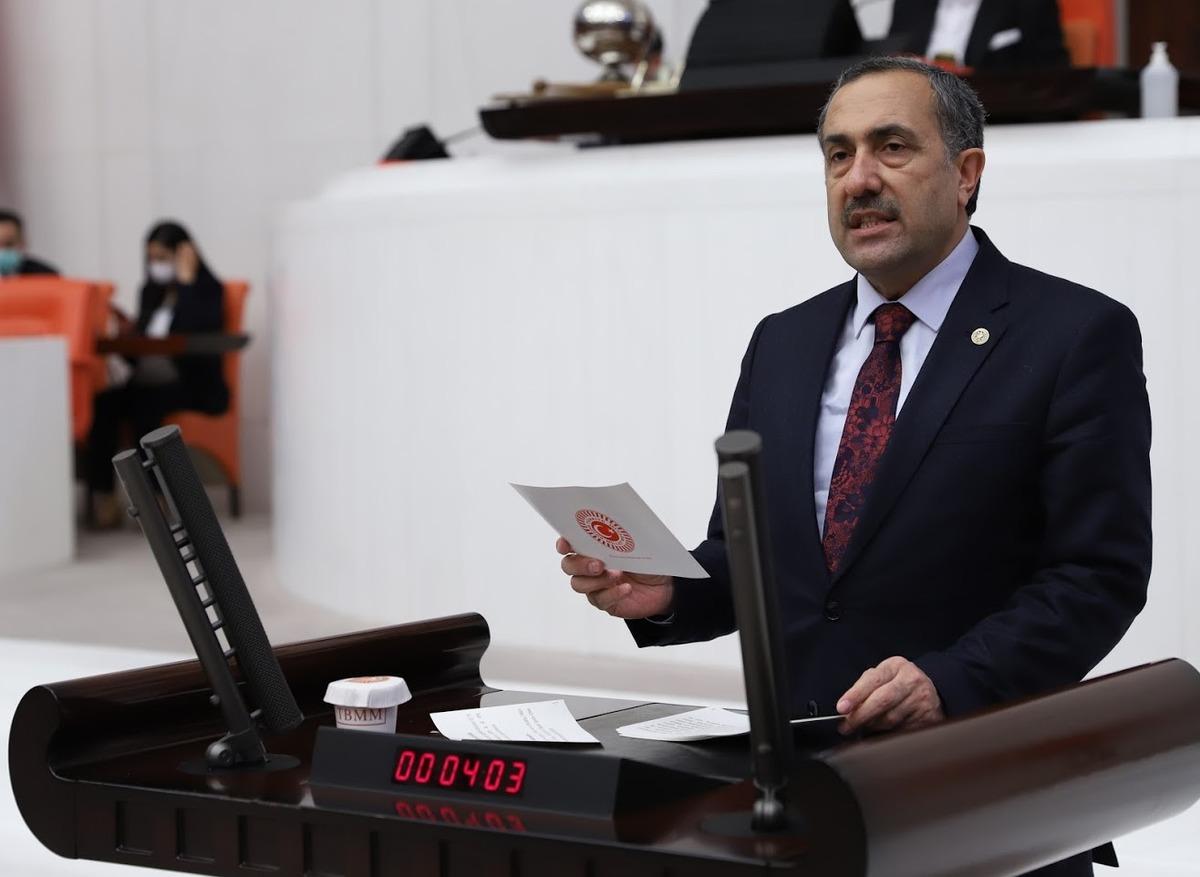 Van Vekili Arvas, Ermeni zulm&uuml;n&uuml; anlattı