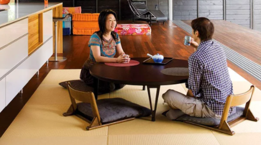 Japonlar günümüzde hala neden yerde oturarak yemek yiyor?