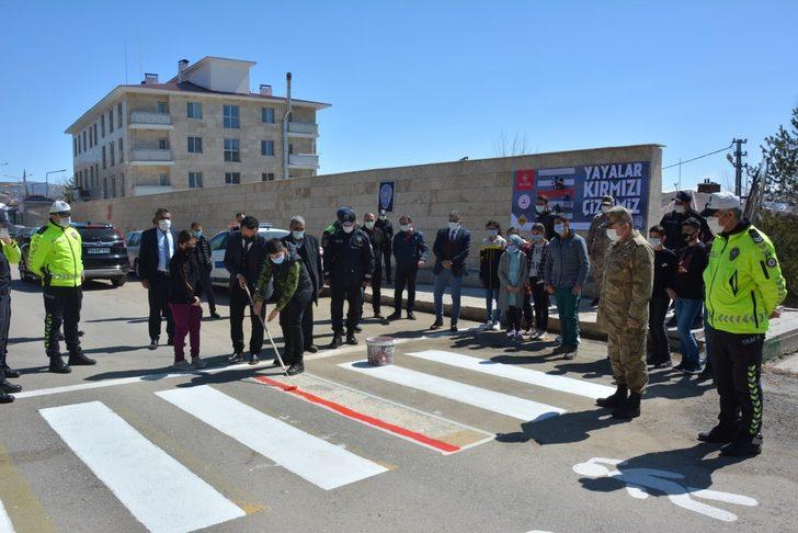 Tercan’da yaya geçitlerine ’kırmızı çizgi’ uygulaması G3