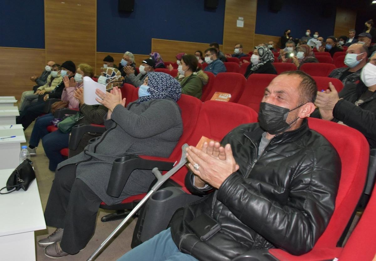 Aliağa Belediyesi, sarı konutları kentsel d&ouml;n&uuml;ş&uuml;mle yenileyecek