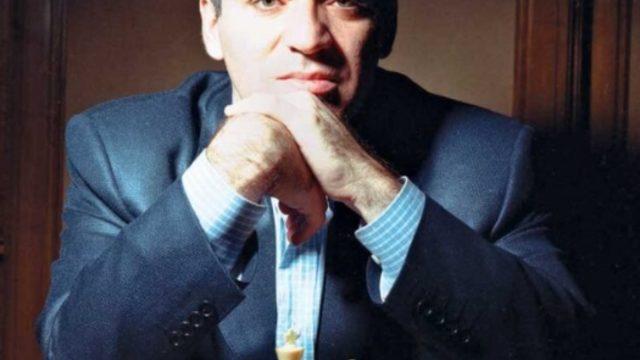Dünya Satranç Şampiyonu ve tarihin en zeki insanlarından bir tanesi: Garri Kasparov