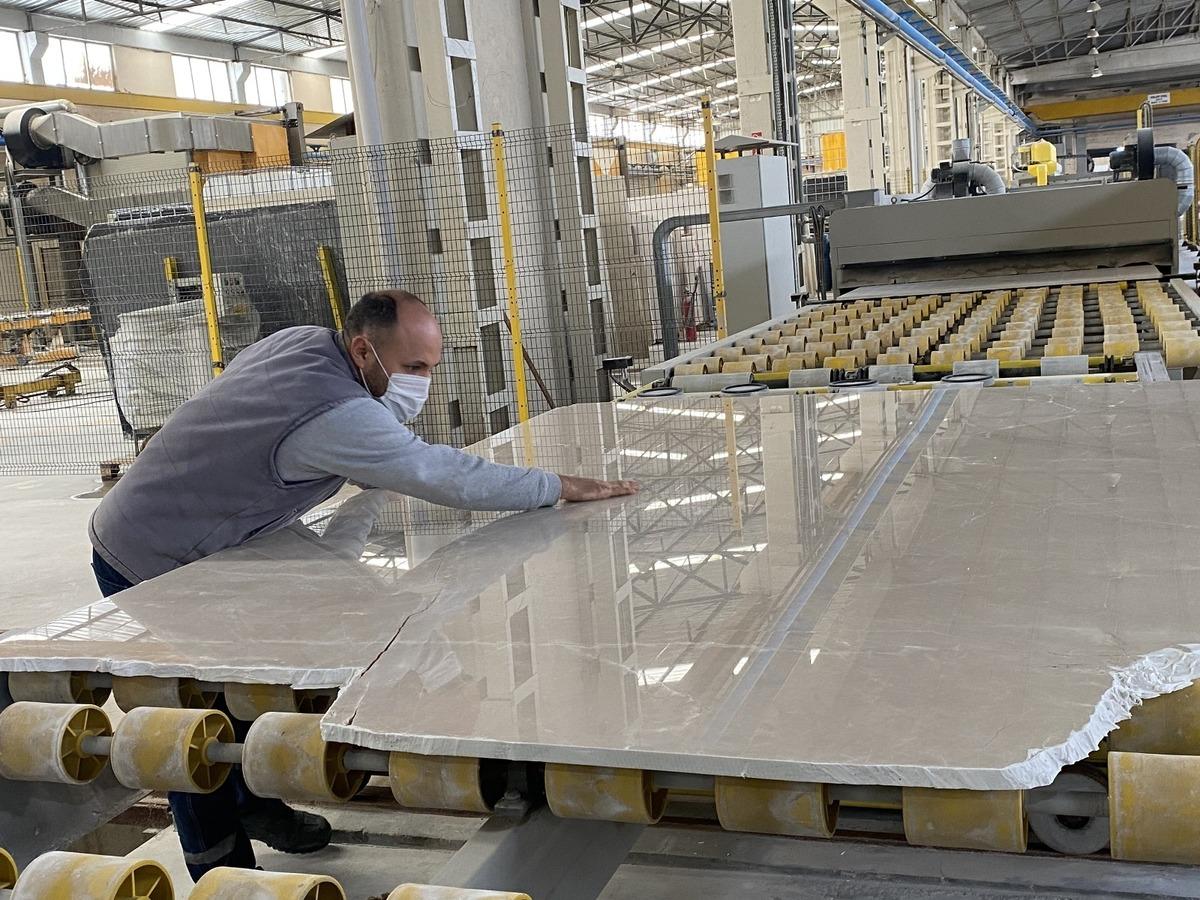 T&uuml;rk doğal taş sekt&ouml;r&uuml; AMORF ile İtalya&rsquo;ya rakip olmayı hedefliyor