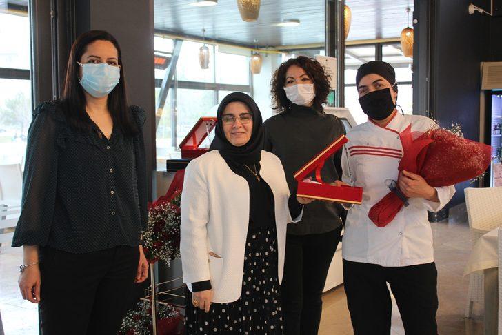 Ayten Usta’dan çalışanlarına moral etkinliği G3