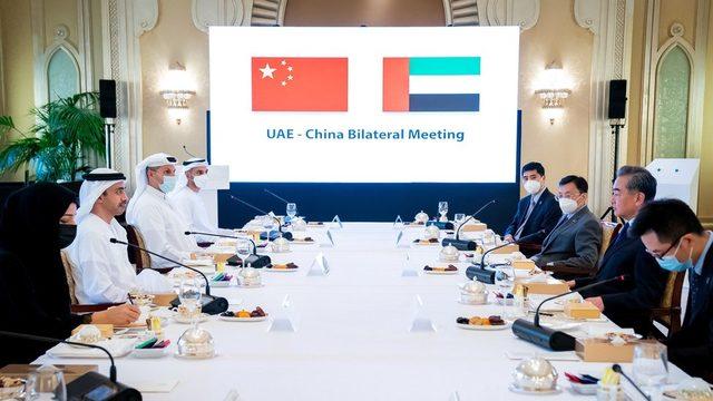 Çin Dışişleri Wang Yi, BAE de dahil olmak üzere Körfez'de üç ülkeyi ziyaret etti