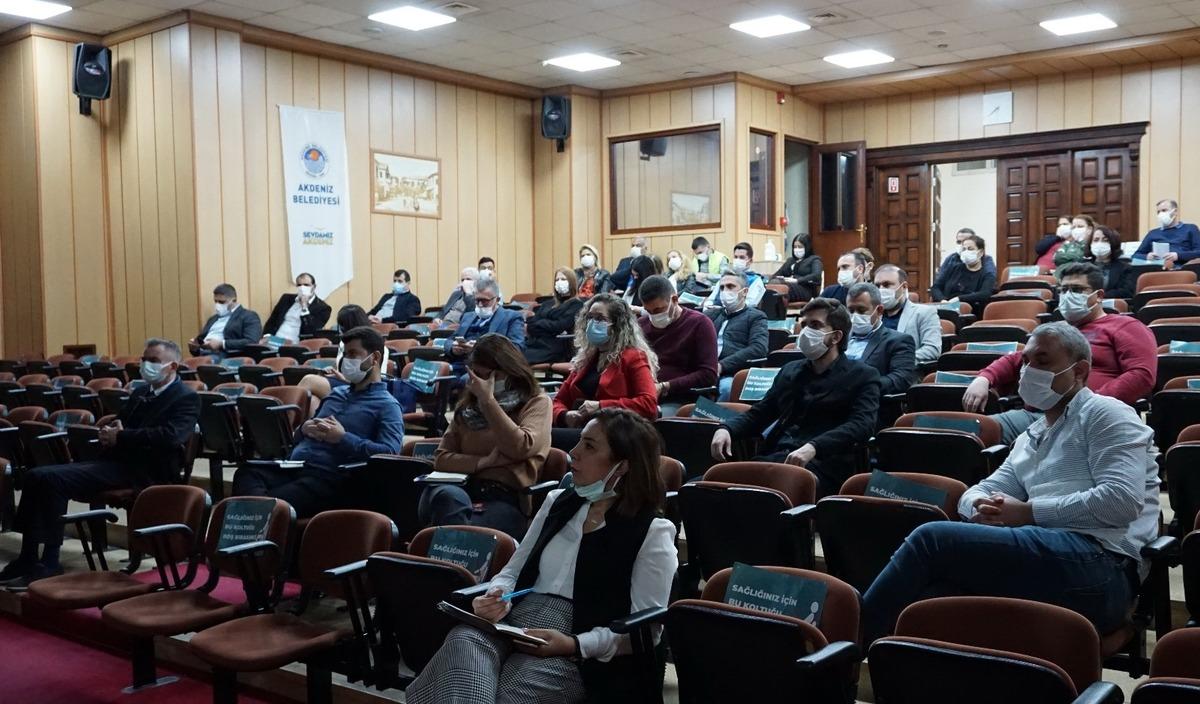Akdeniz Belediyesi personeline Kişisel Verilerin Korunması Kanunu anlatıldı