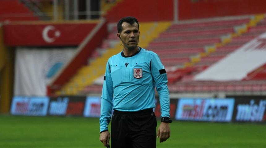 Kayserispor-G&ouml;ztepe ma&ccedil;ını Burak Şeker y&ouml;netecek