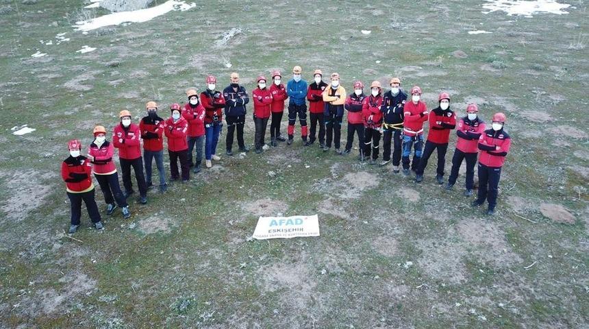 DAK&rsquo;ın verdiği doğada arama kurtarma eğitimi başarıyla tamamlandı