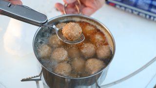 Koyunun böbrek yağından üretiliyor! Enerji deposu Tonus köftesi lezzetiyle damak çatlatıyor