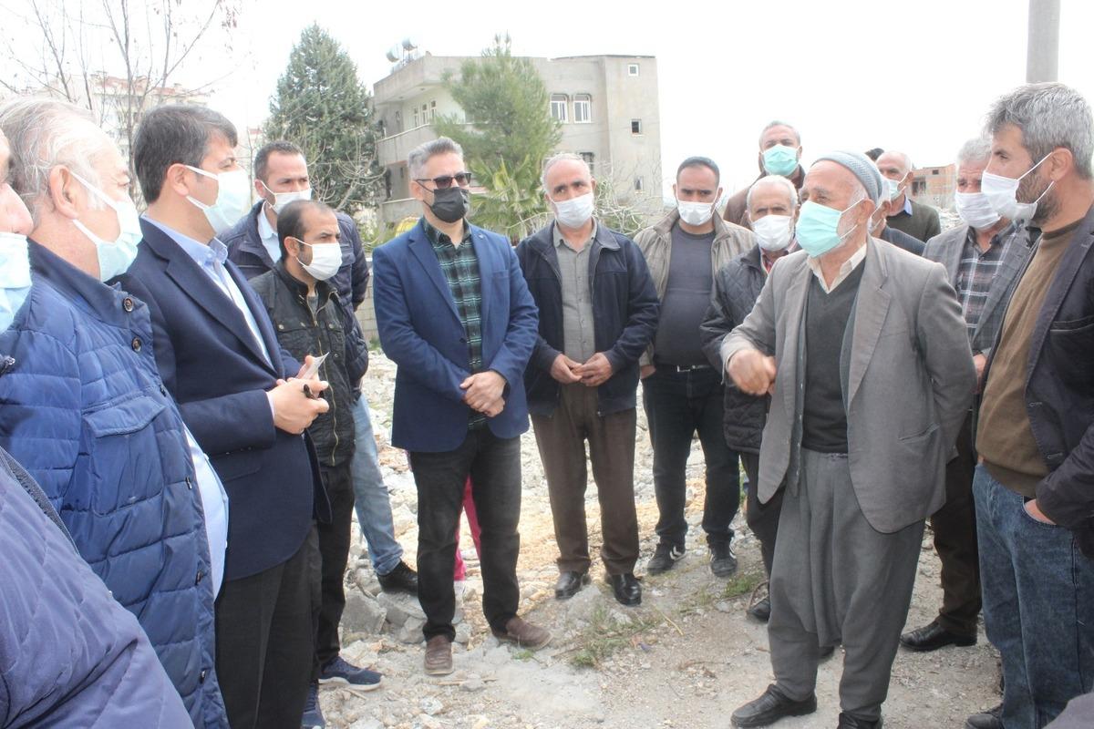 Milletvekili Tutdere, kentsel d&ouml;n&uuml;ş&uuml;m alanında incelemelerde bulundu