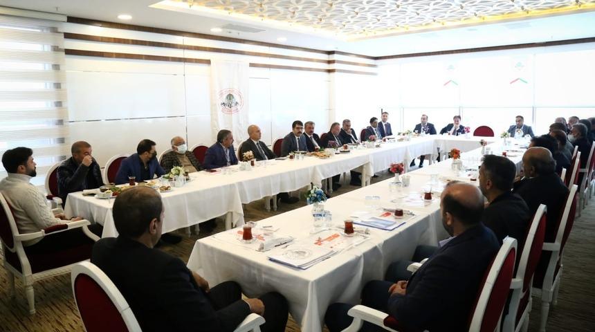 ASKF, Diyarbakır&rsquo;da spor bileşenleri ile buluştu