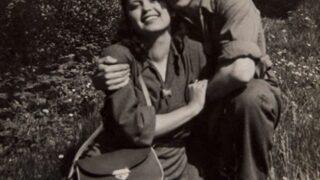 Toplama kampında tanışan çiftin 70 yıllık evlilik hikayeleri içinizi ısıtacak