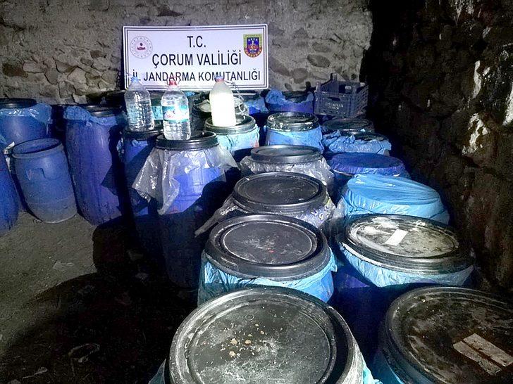 Çorum'da 10 bin 415 litre sahte içki ele geçirildi G1