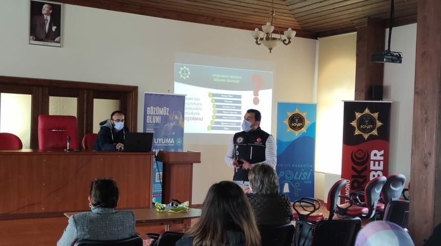 Madde bağımlığını uyuşturucu ile savaşanlar anlattı