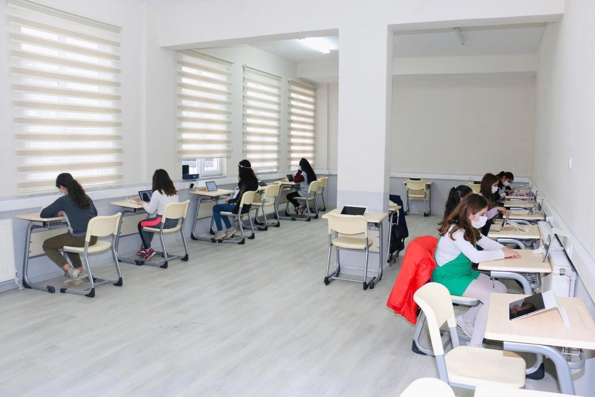 K&ouml;rfez Belediyesi&rsquo;nden EBA destek sınıfı