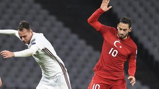 Hakan Çalhanoğlu: Beraberlikten dolayı üzgünüz