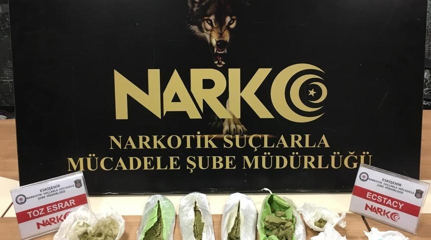 Uyuşturucu operasyonunda 6 kişi yakalandı, 1&rsquo;i tutuklandı