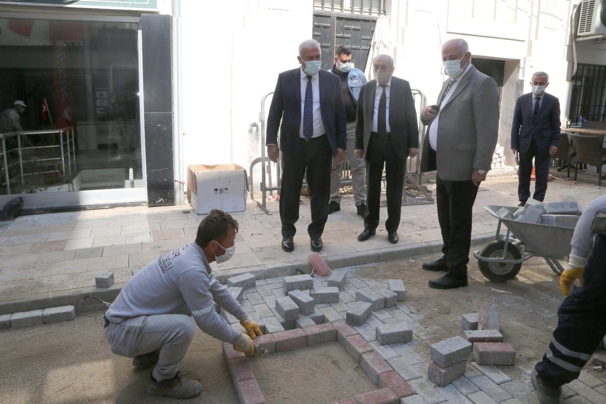 Başkan Atay yol &ccedil;alışmalarını yerinde inceledi