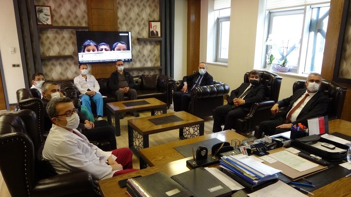 AK Partili Ahlat&ccedil;ı: "Aşılama sayesinde hastalığı atlatacağız"