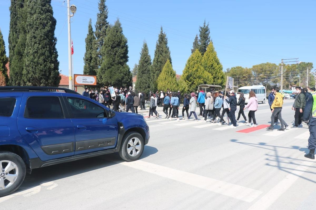 Denizli&rsquo;de jandarmadan &rsquo;Yayalar Kırmızı &Ccedil;izgimizdir&rsquo; denetimi