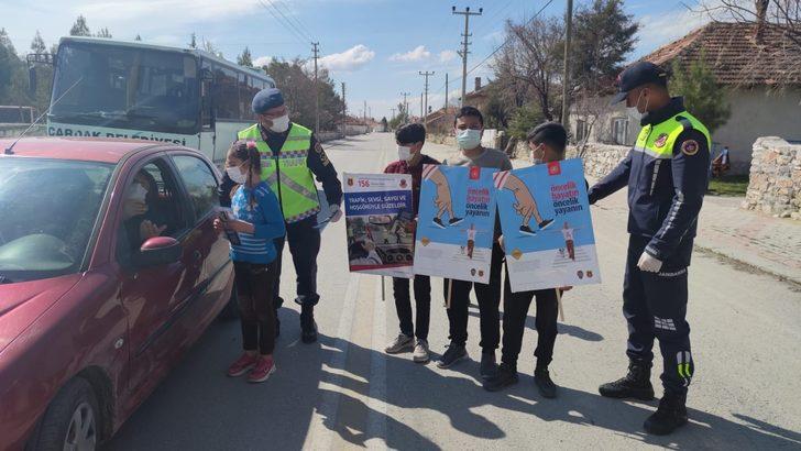 Denizli’de jandarmadan ’Yayalar Kırmızı Çizgimizdir’ denetimi G4