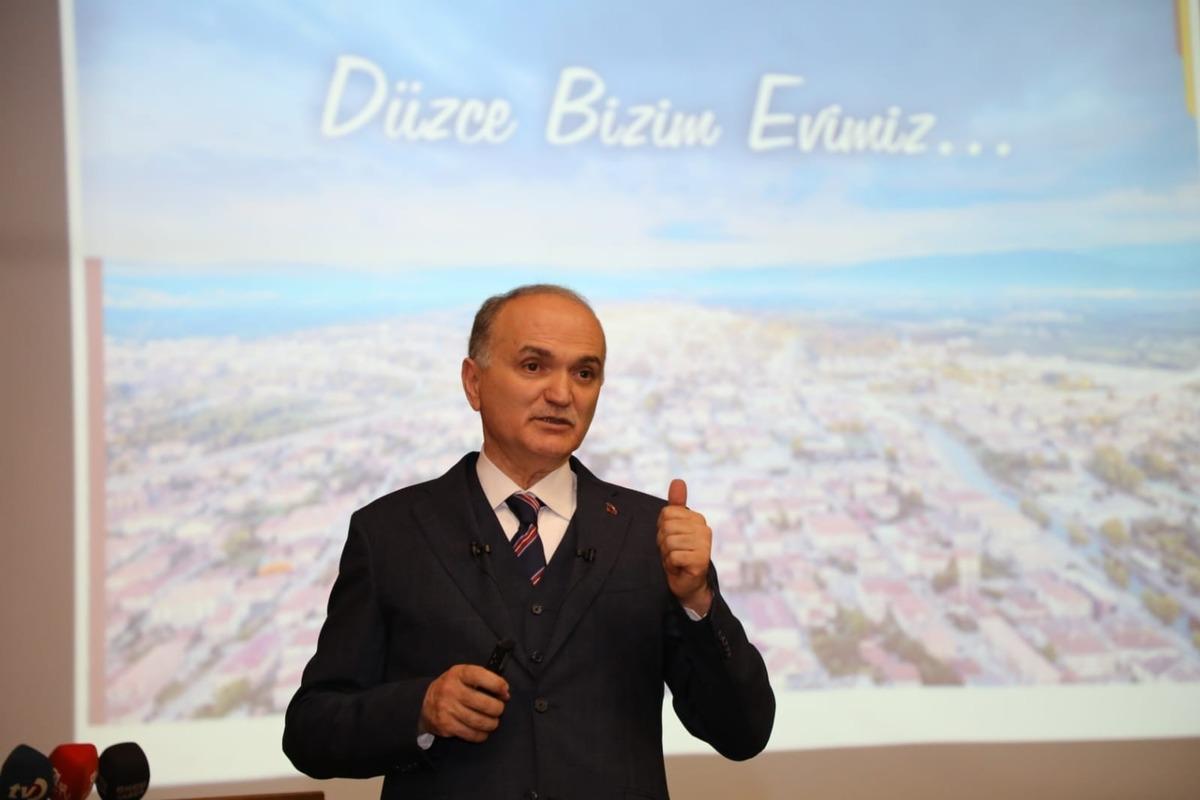 Başkan &Ouml;zl&uuml; g&ouml;rev s&uuml;resini değerlendirdi